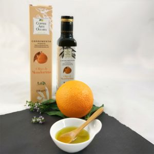 Olive & Mandarino mit frischer Mandarine